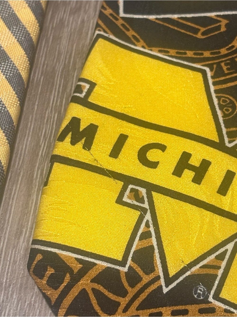 Vintage Eagles Wings & Silk RM Sport Michigan Wolverines Ties Lot of 2 - Picture 4 of 8